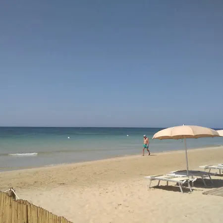 Dom wakacyjny Le Tre Volte A Stella - Family Borgo Relax E Mare Felline