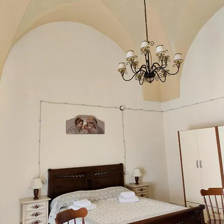Dom wakacyjny Le Tre Volte A Stella - Borgo Relax E Mare Felline