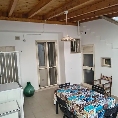 Le Tre Volte A Stella - Borgo Relax E Mare Felline